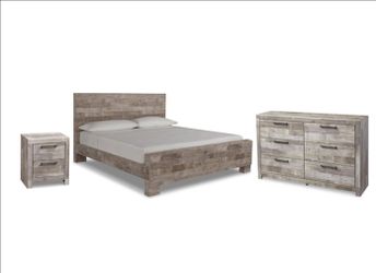 4 Piece Ashley King Bedroom Set