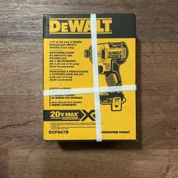 Brand new DeWalt 1/4” 3 speed impact driver (Tool Only)