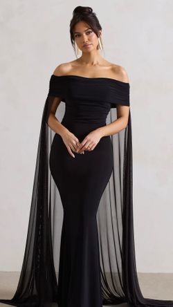 Club L London Carlotta Off-the-Shoulder Maxi Dress – Black