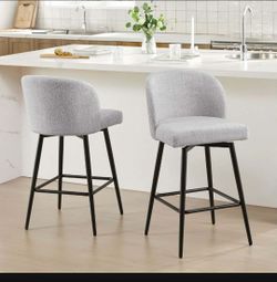 Barstools new in the box estan en su caja