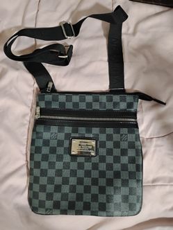 Louis Vuitton shoulder bag