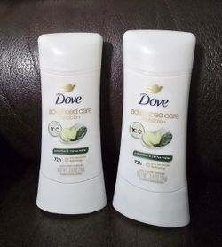 Desodorante Dove 2.6 Oz. $4 Cada Uno 