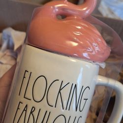 2 Rea Dun  Flocking Fabulous Mugs With Lids.