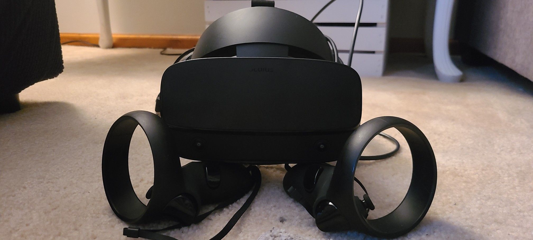 Lenovo Oculus virtual reality