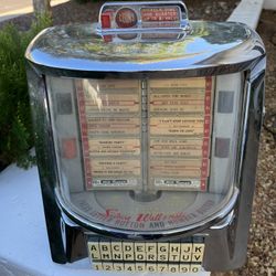 Seeburg Wall-o-Matic Vintage Jukebox 