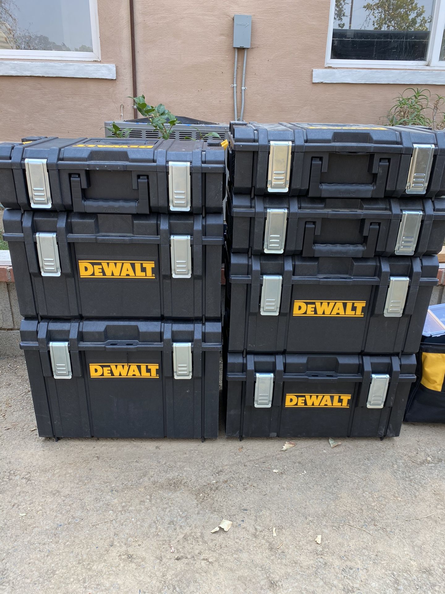 Dewalt Tough system