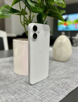 iPhone 16 Plus