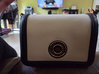 ✨New✨ Authentic INSIGNIA Marc Jacobs Purse  Crossbody. Tan, Beige & Black