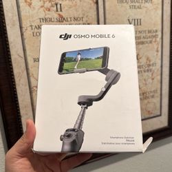 DJI Osmo Mobile 6 Smartphone Gimbal Stabilizer- excellent condition