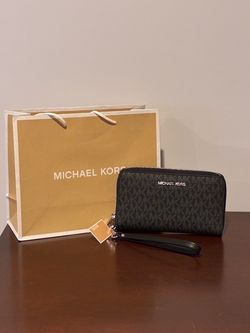 MICHAEL KORS Black Logo Wallet
