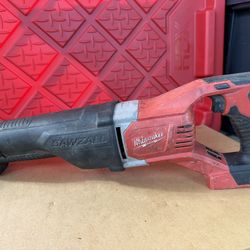 Sawzall Milwaukee with blade TOOL ONLY USED $80