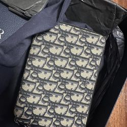 Dior Bag With Shoulder Strap Like New