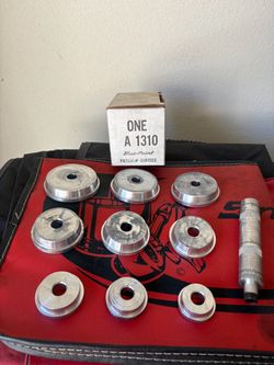 Blue-Point (Snap On) A1310 Bearing Race and Seal Driver Set
