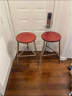 2 Cherrywood Wide Bottom Barstools