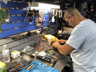 PS4, Xbox Software and hardware