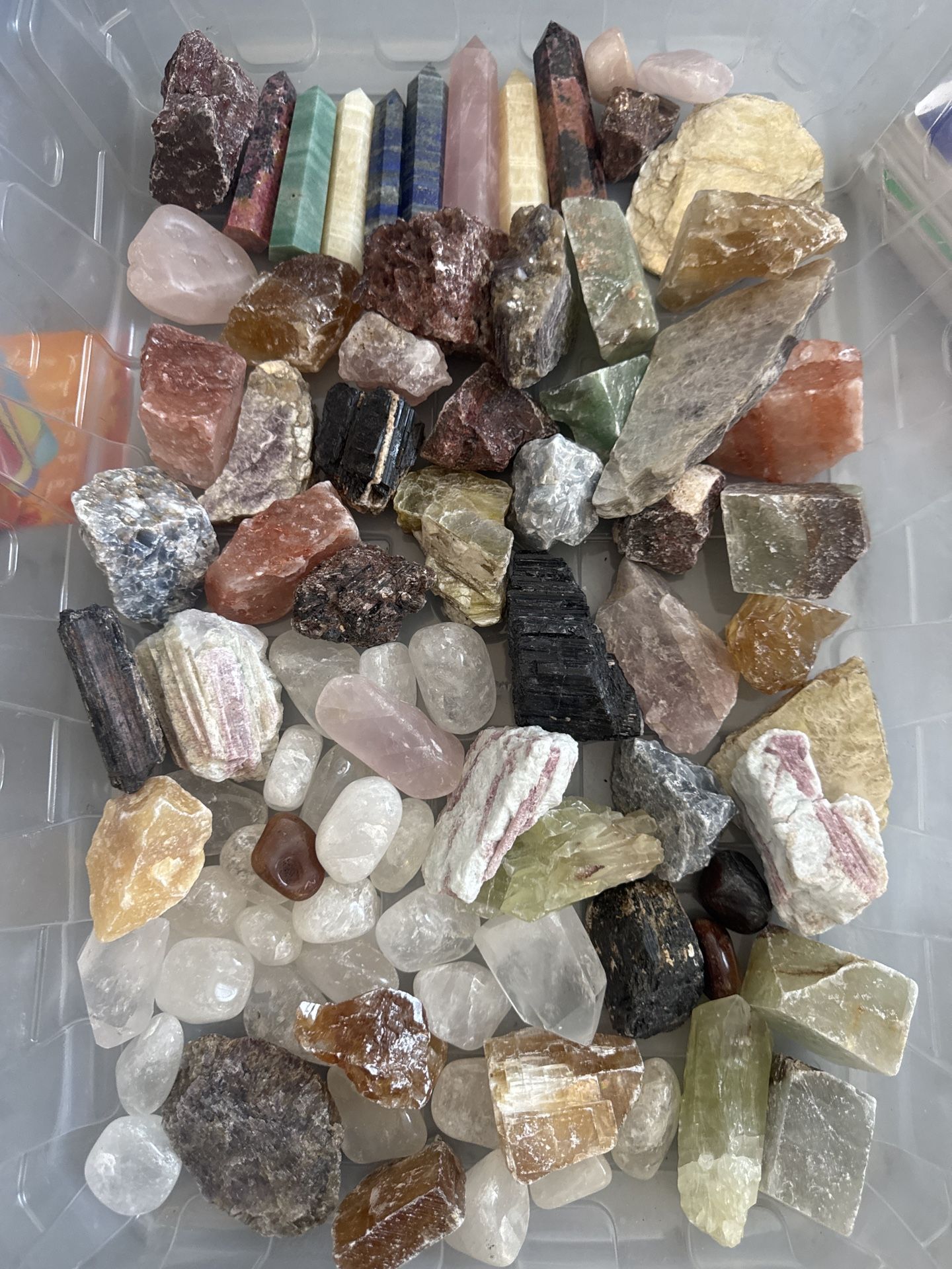 💎 83-Piece Healing Crystal Set – Raw, Polished & Towers – Great Variety!
