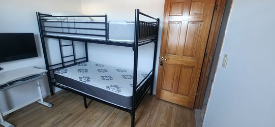 Bunk Bed Like New With Mattresses