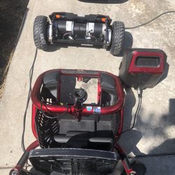 EZ Go Go Power Wheelchair Works Great 