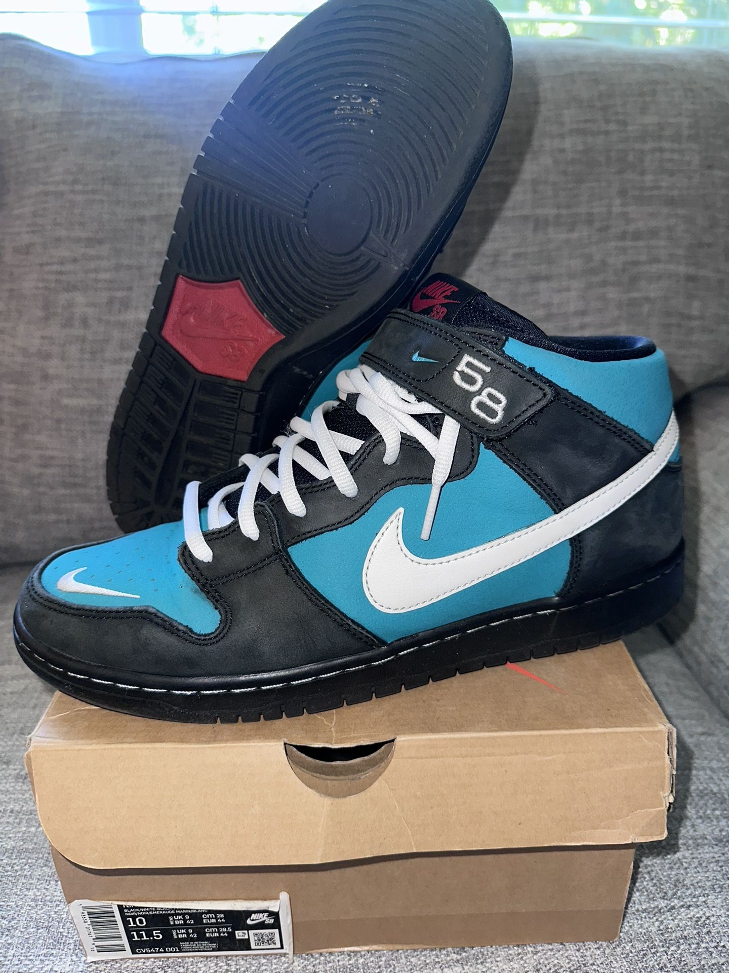 Griffey SB Size 10 Nike Teal Shoes