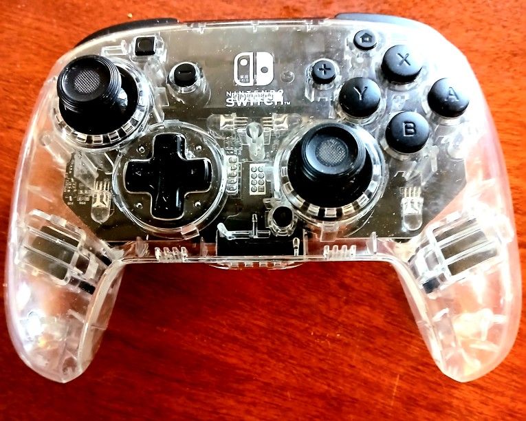 Nintendo switch Wireless Controller ( Like NEW) Only $20