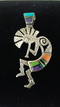 New..AUTHENTIC OPAL AND TOURQUOISE PENDANT