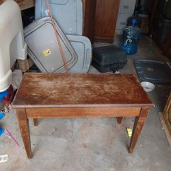 Piano bench needs refinished