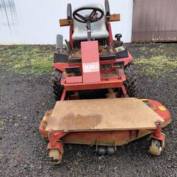 Toro GroundsMaster 225 Riding Mower
