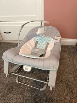 Baby bouncer