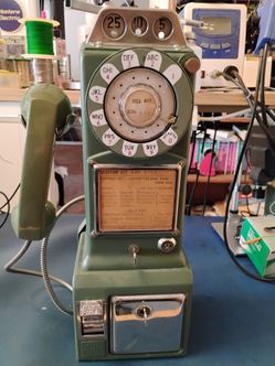 Western electric model 236 pay phone
