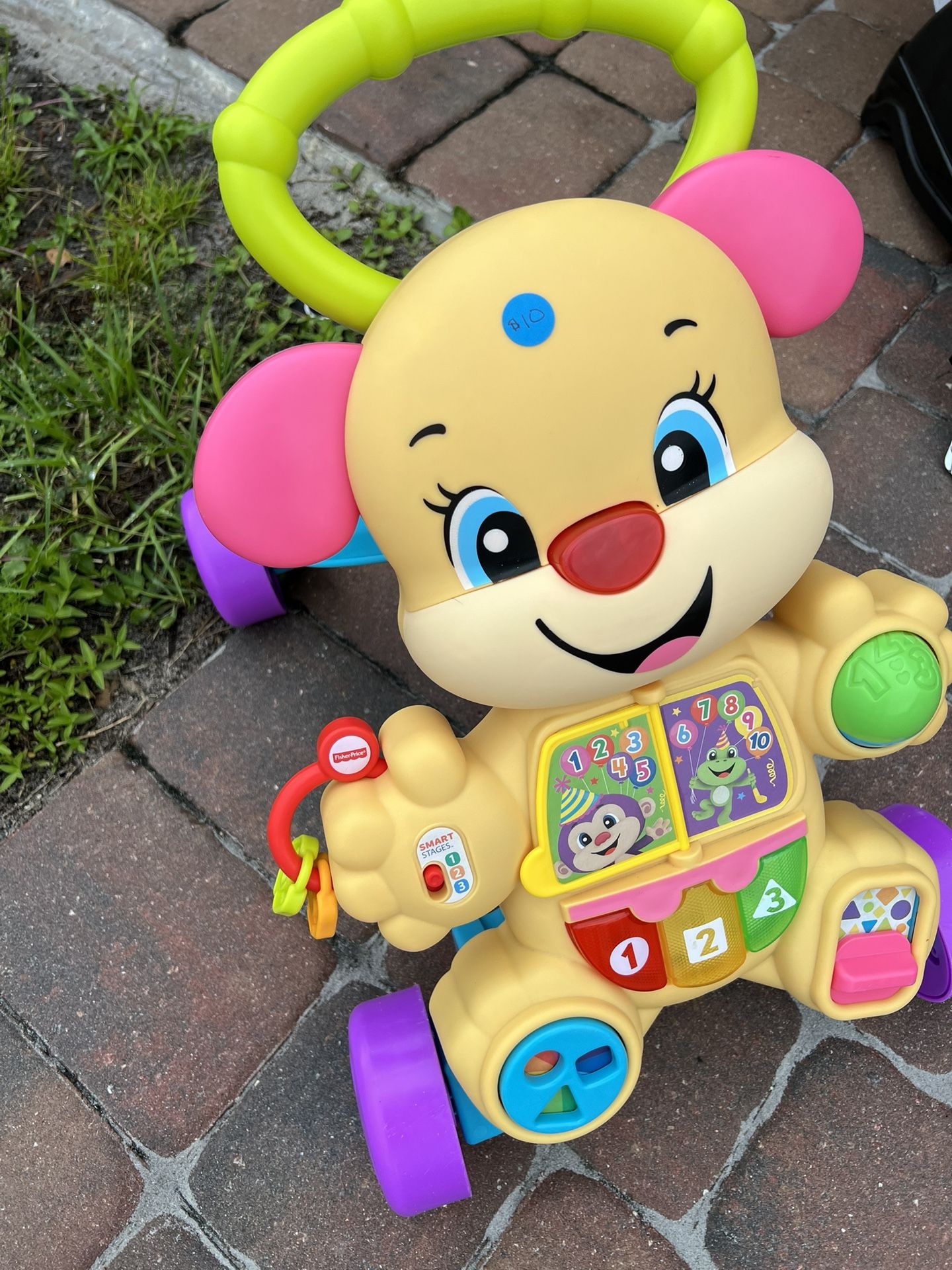 “LIKE NEW” FISHER PRICE INTERACTIVE WALKER