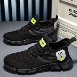 Minimalist Running Shoes | Size: 8.5 | Men