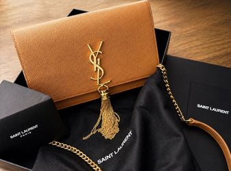 Yves Saint Laurent Kate Tassel Chain Wallet Bag
