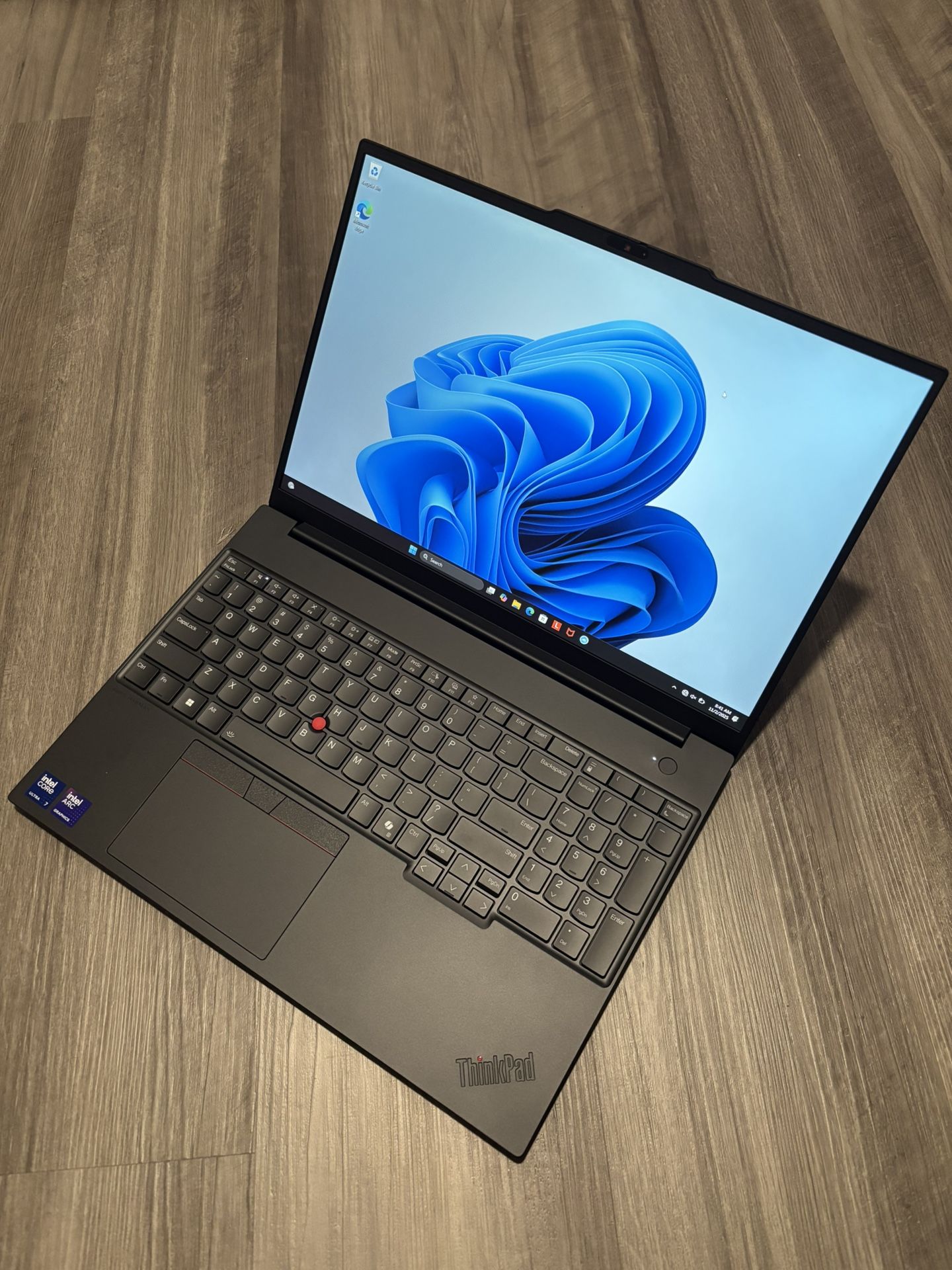 Lenovo ThinkPad E16 Gen 3 – Ultra 7 255H / 32GB DDR5 / 1TB SSD – Latest Model