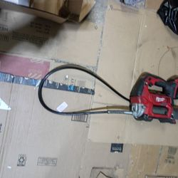 Engrasadora Milwaukee M18 Con Pila 3.0