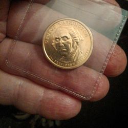 2007 Washington Golden Presedential Dollar Coin