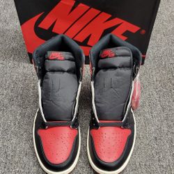 NIB Nike Air Jordan 1 Retro OG High Bred Toe Size 9.5