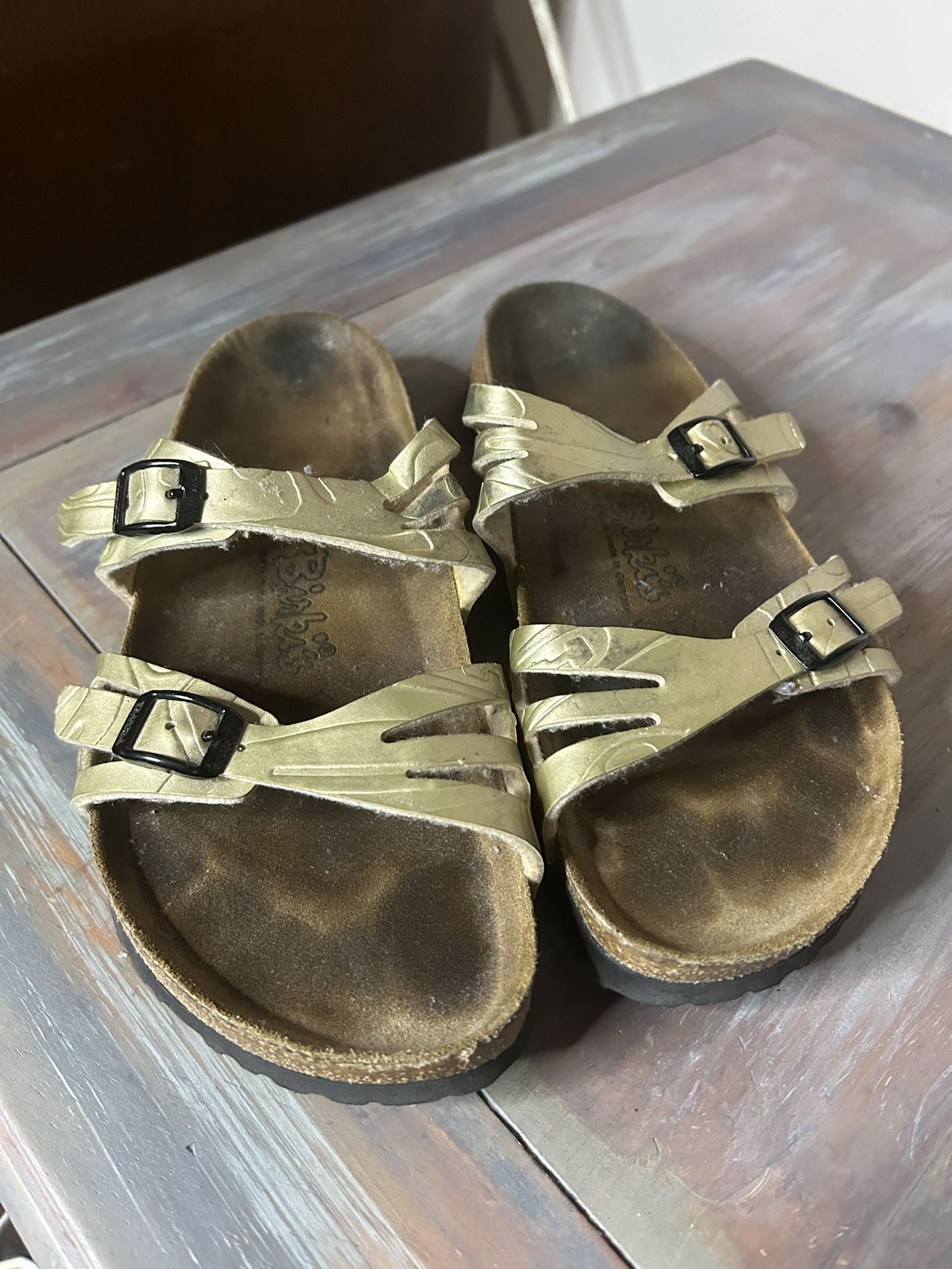 Birki's by Birkenstock Moorea Double Strap Sandal Champagne Gold L8 EU 39
