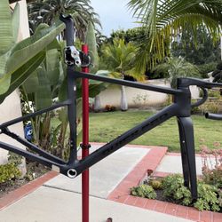 2025 QUICK PRO AR:One (Size M / 54cm)