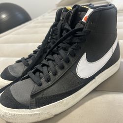 Men’s Nike Blazers