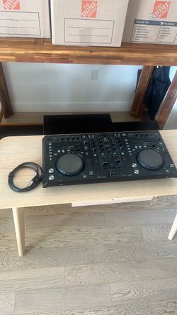 Pioneer DJ All-in-One DJ Controller