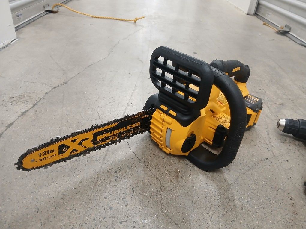 Dewalt Chain Saw And Battery