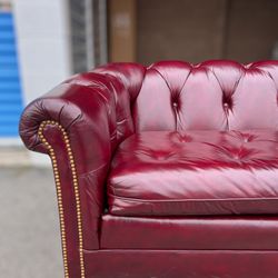 North Hickory Chesterfield leather sofa Delivery Available