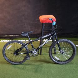 Redline Raid Youth BMX bike