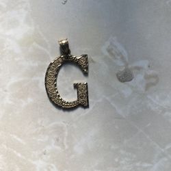 G pendant