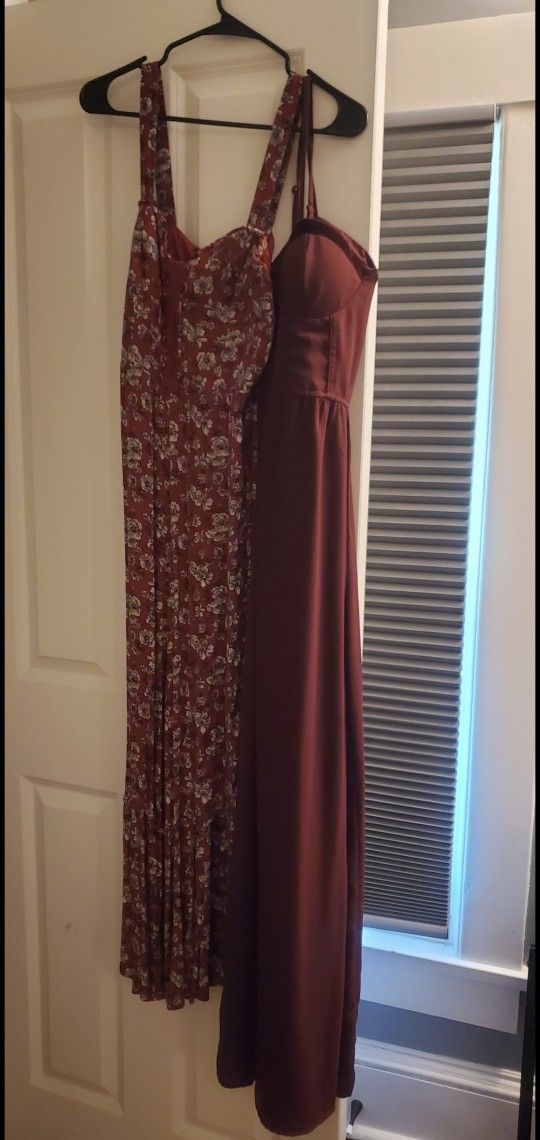 Women's Sz XS/ S Clothing Lot Excellent Condition 2  1 Pc & 3 Dresses