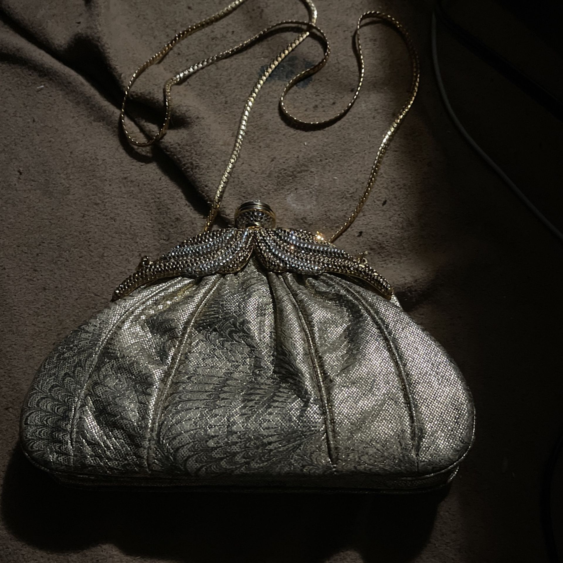 finisse la model handbag