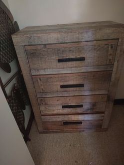 Dresser