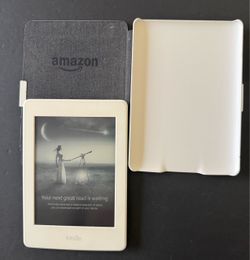 Amazon Kindle Paperwhite 2 (6th Gen) E-Reader WiFi + Case