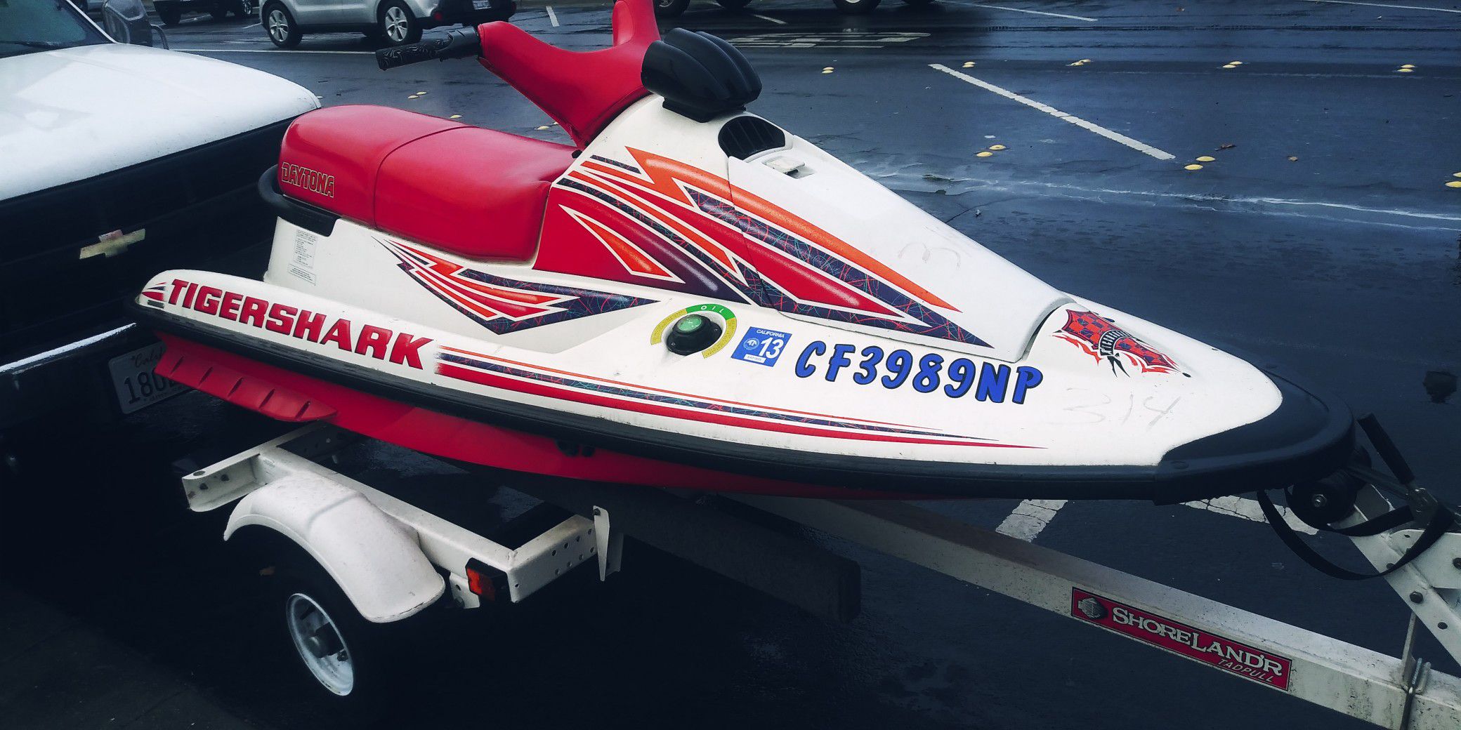 1995 tigershark 1100 cc jet ski $1200 cash today.
