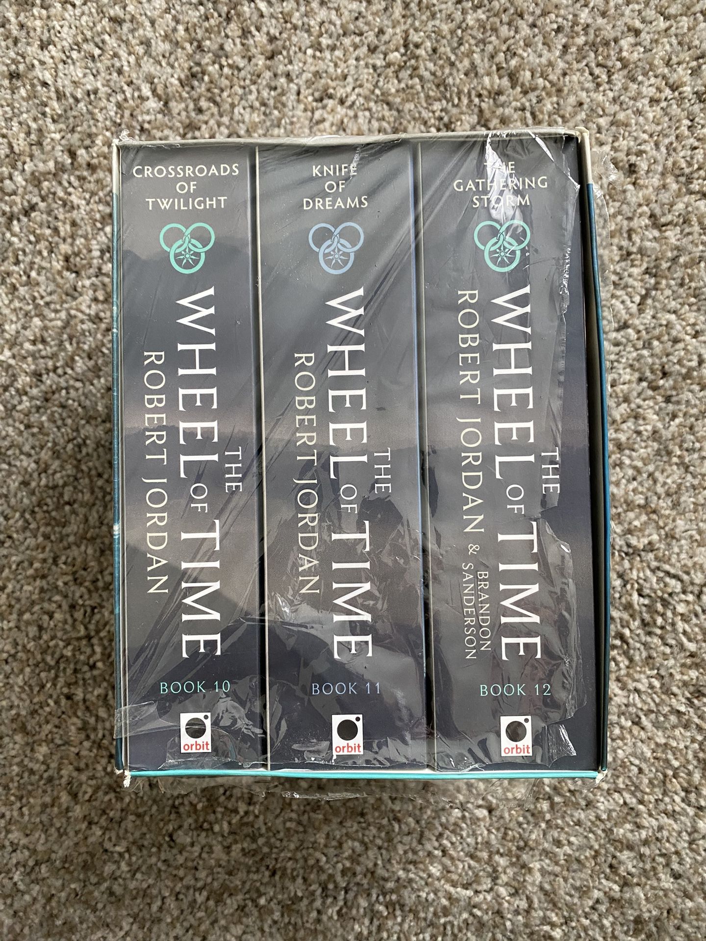Wheel Of Time Book Set 4